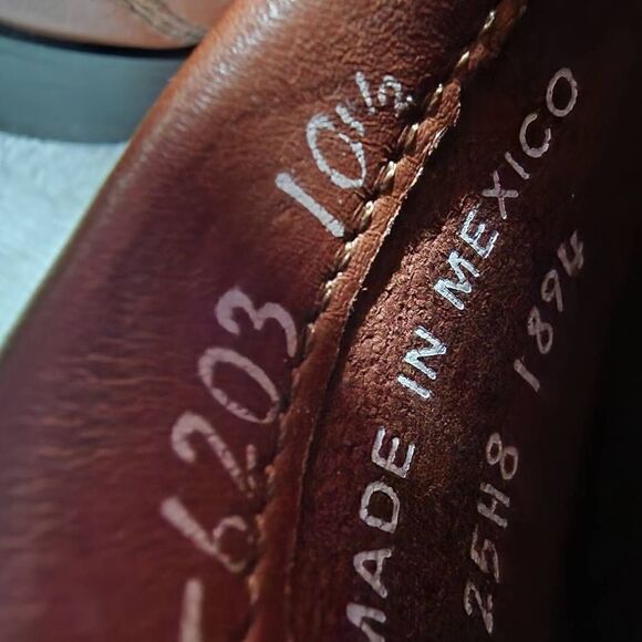 Johnston And Murphy Men's Brown Leather Tassel Loafer Dress Shoes Size 1… - Picture 10 of 10